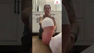 Darcy Caucasian Trainers, Stinky Socks Removal & Meaty Size 9 Soles 2 Shorts