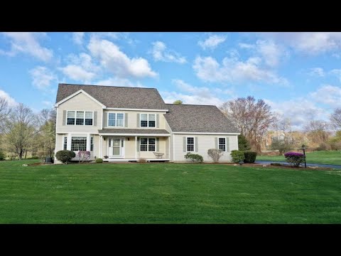 11 Neighborhood Court, Bedford, NH home video tour
