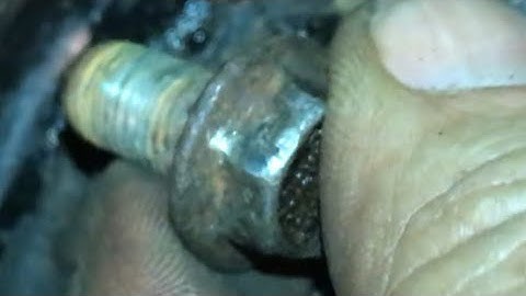SUCCESSFULLY remove rounded rusty bolts (clearly EXPLAINED)