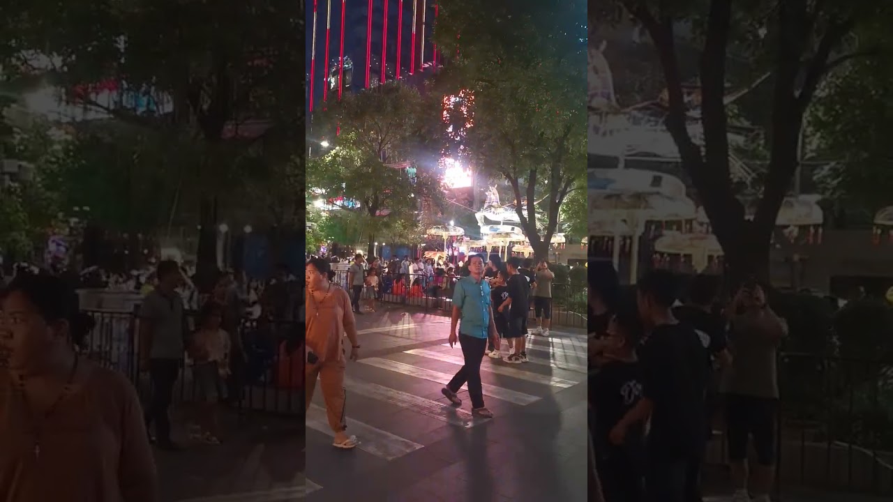 Đường hoa Nguyễn Huệ 2026 mùng 4 tết