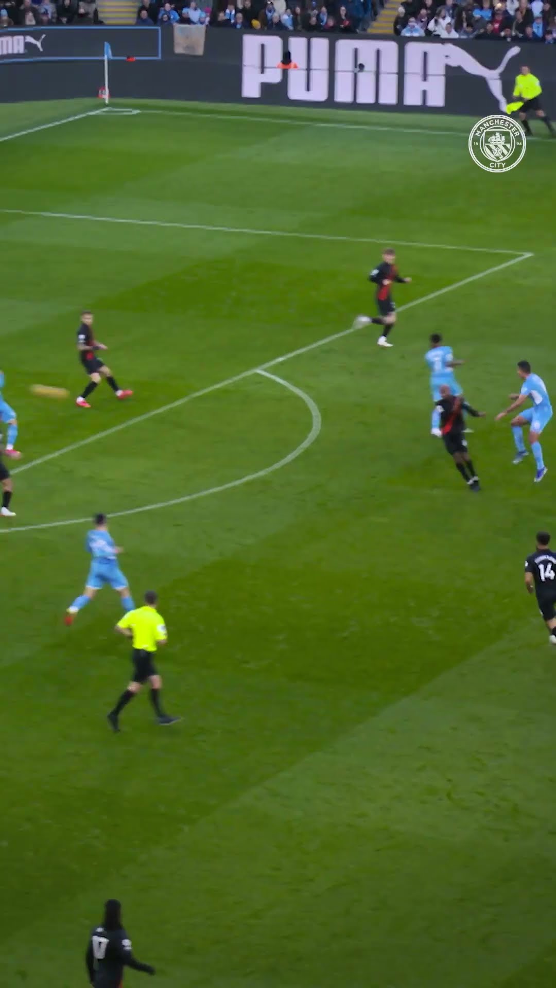 The RODRI ROCKET ?⚽️ #mancity #football #shorts #shortsvideo #shortsfeed #skills #goals