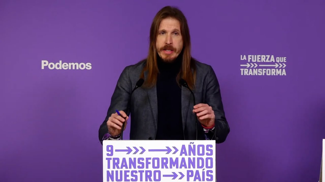 Podemos compara el asalto de Brasil con el bloqueo del CGPJ - YouTube