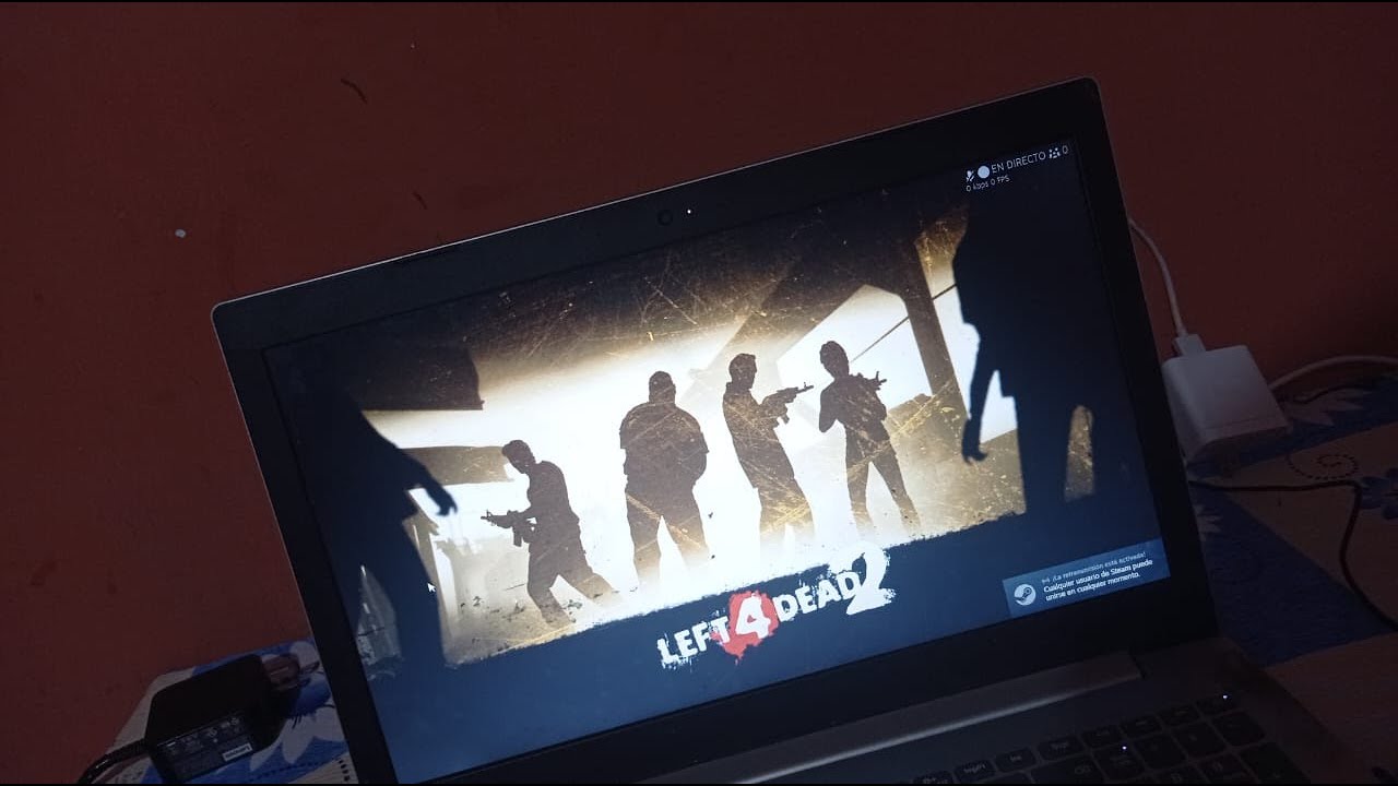 INTENTANDO PASAR LEFT 4 DEAD 2 CON 100 DE VIDA