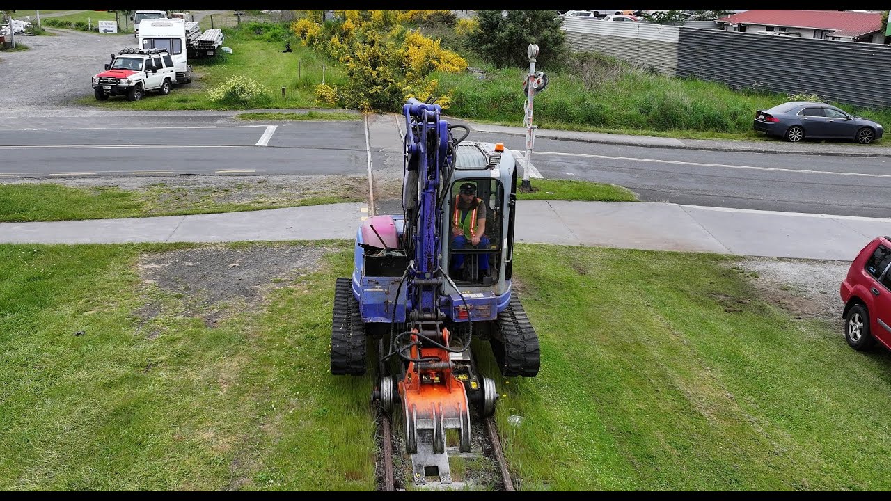 Clearing the Old Rotorua Railway - Part 3
