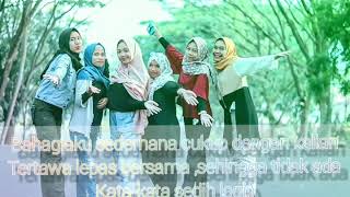 Persahabatan bagai kepompong
