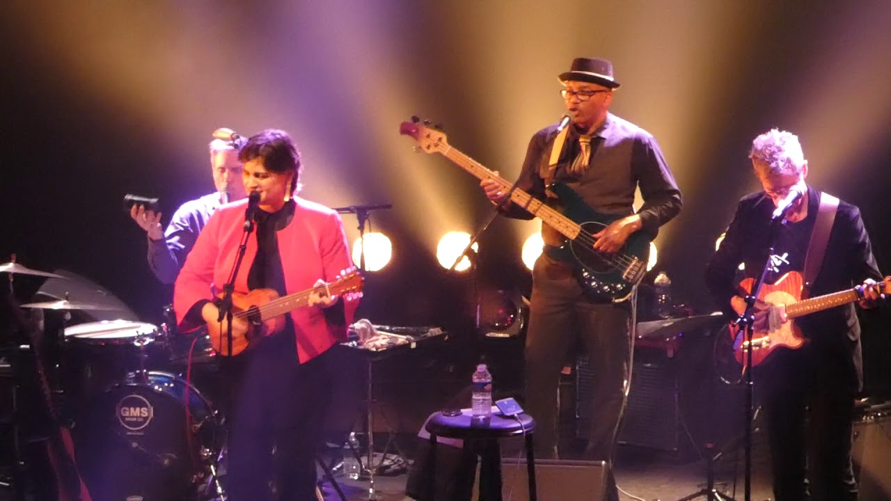 MADELEINE PEYROUX 05 12 18 Paris La Cigale 11 Honey Party