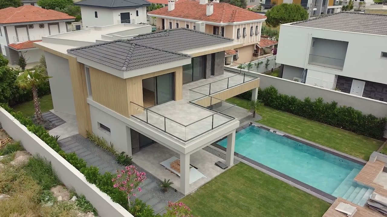 Çeşme Mamurbaba'da Satılık Lüks Villa