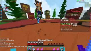 Jugando practice en Ghostly