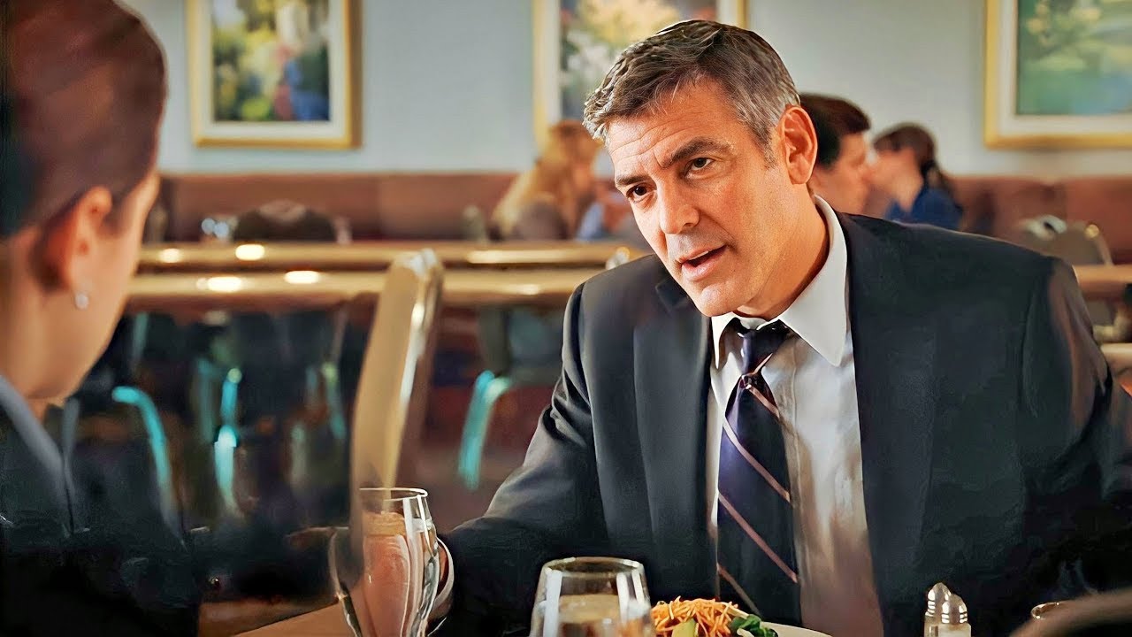 Film || Ninkan Waxa uu Helayaa Lacag Aad u Badan Si uu u Eryo Shaqaalaha || 