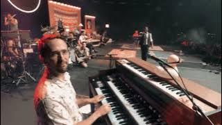 Vulfpeck - Wait for the Moment - Live at Madison Square Garden