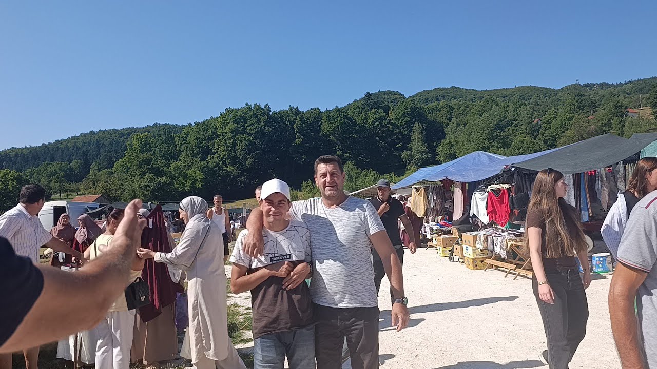 PIJACA MEHURIĆ NA +35 -PIJACA KOJA ODUŠEVLJAVA LJUDIMA I PONUDOM