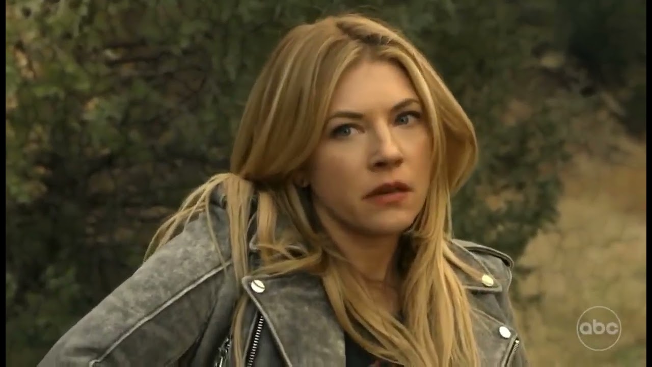 Big Sky 03x13 - Sunny shoots Buck