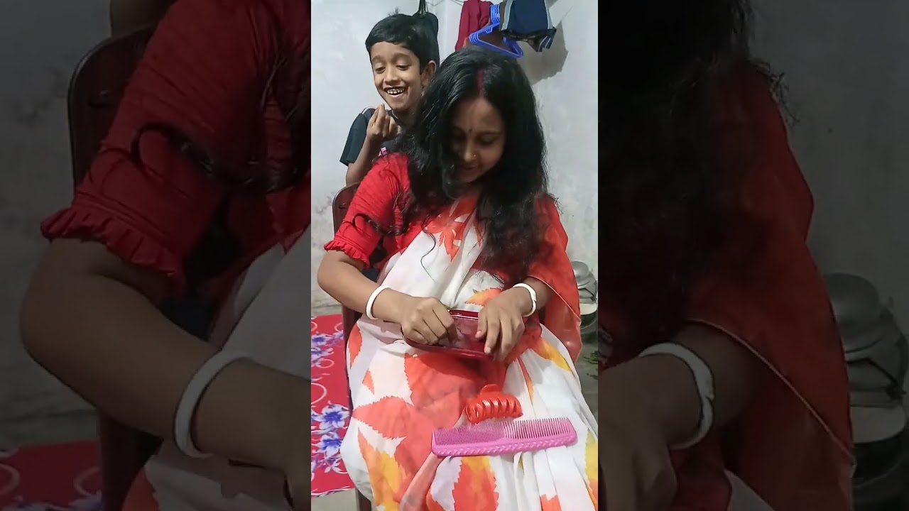 মাম্পি মাতা দেখে দিল অঙ্কুশ। 