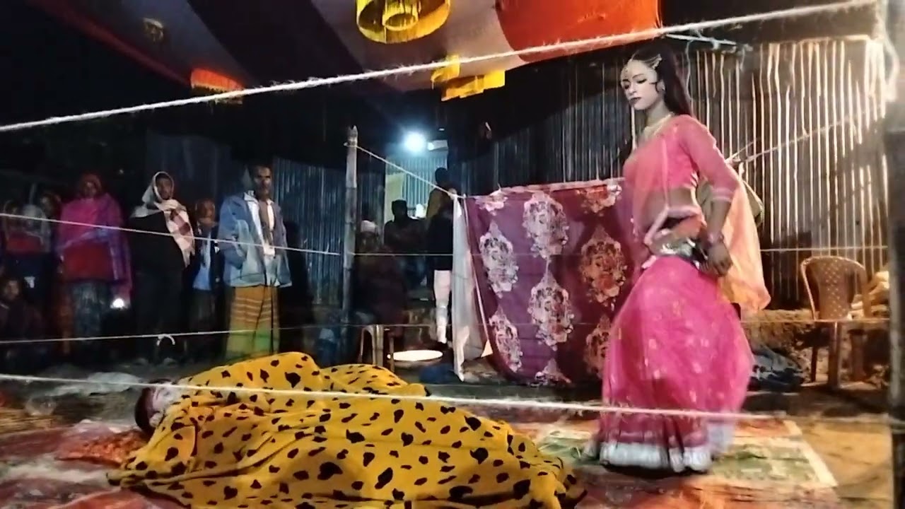 পদ্মার শফিকুল ইসলাম বাসর ঘরে কালো নাকি বেঁকে নিয়ে লক্ষিন্দর আদালতের ভিতরে খেয়ে ফেলল সবাই লাইক দিবে