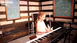 Video thumbnail of "Irina  - Cantecul Gamei Do Major"