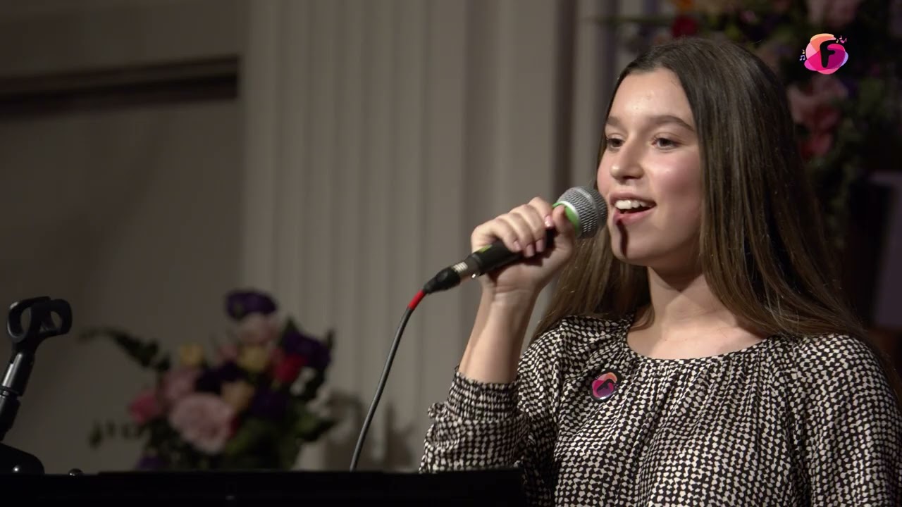 DEJAN JOVINOV - Bolesti nema u gradu tom - Mia Michelle Jovinov