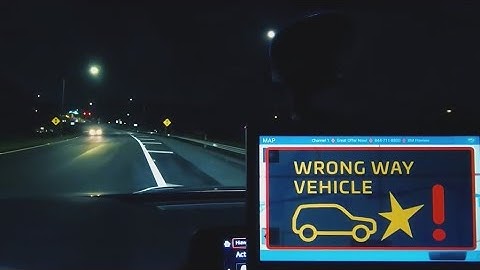 Woman driving wrong was on Florida interstate crashes head-on with truck