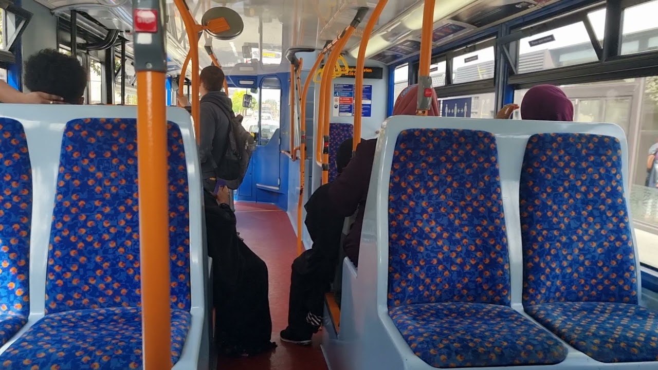 Stagecoach London Scania Omnicity LX09AAU 15041