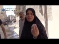 أم الشهيد تبكي على ابنها
