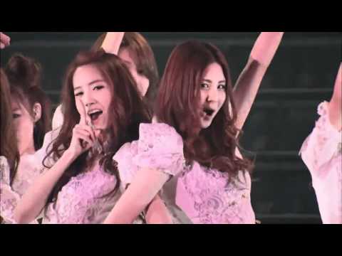 (+) Im In Love With The Hero (Live) - 소녀시대