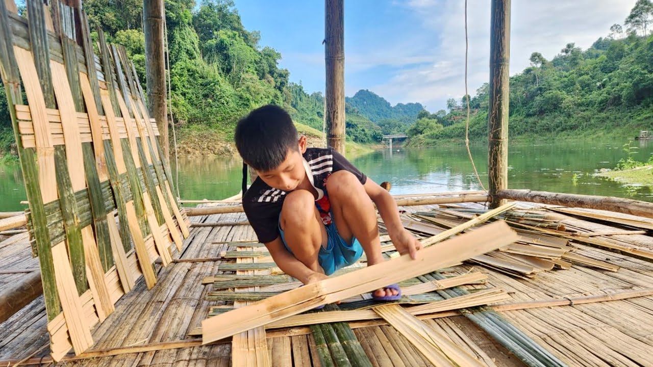 Complete  Bamboo Walls for River Shelter - A boy's life on the lake, No Food, Living off the Grid
