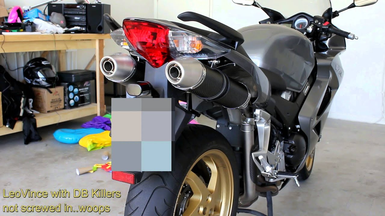 Honda VFR800 2012 with LeoVince SBK Oval Evo II Carbon Slip-on