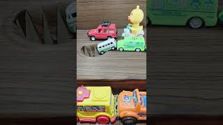 School bus in to hole, Khilona car video, Toy car crach video #car #toys #toyscar #shorts