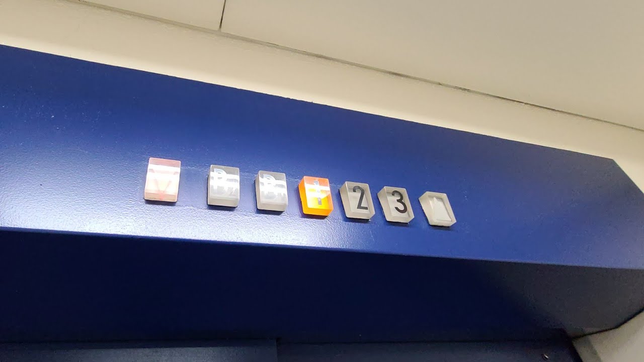 【唯一の未更新だが貴重】船場センタービル9号館のエレベーター