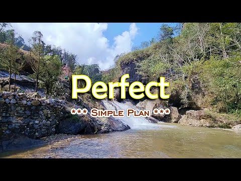 Video thumbnail for Perfect - KARAOKE VERSION - in the style of Simple Plan