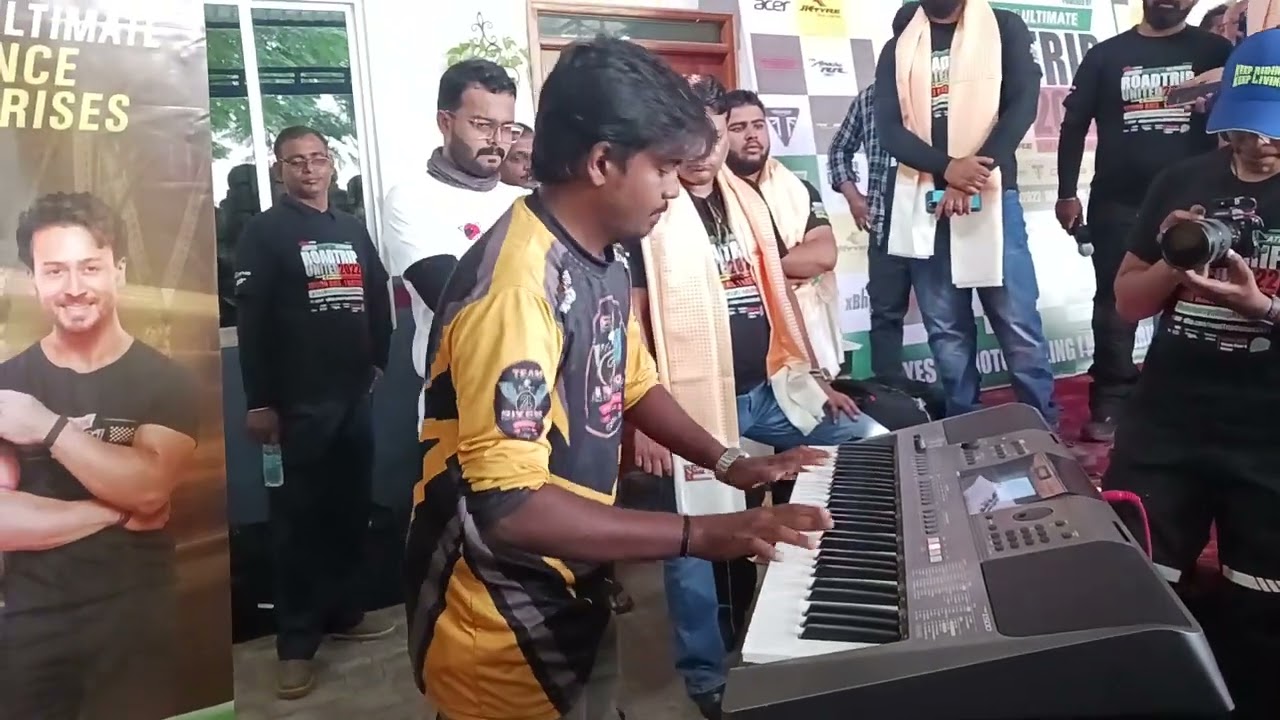 xbhp Road trip unity 2022@TN24 grand meet keyboard performance by .Thanush