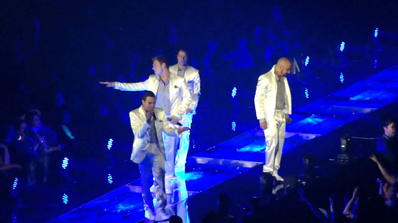 backstreet boys show me the meaning of being lonely (chicago, il 52511) YouTube