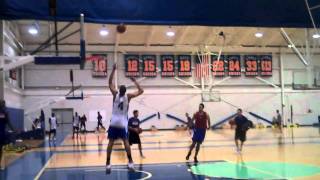 Celebrity Anthony Randolph Flushes a One-Handed Oop Profile