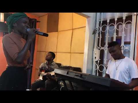 Ayiwêhon/Répétition/Tina Kakpo
