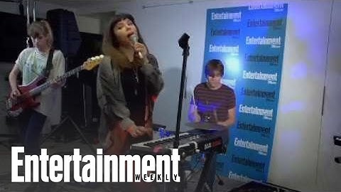 Feathers, An All-Female, Darkly Synth-Tastic Quartet Perform 