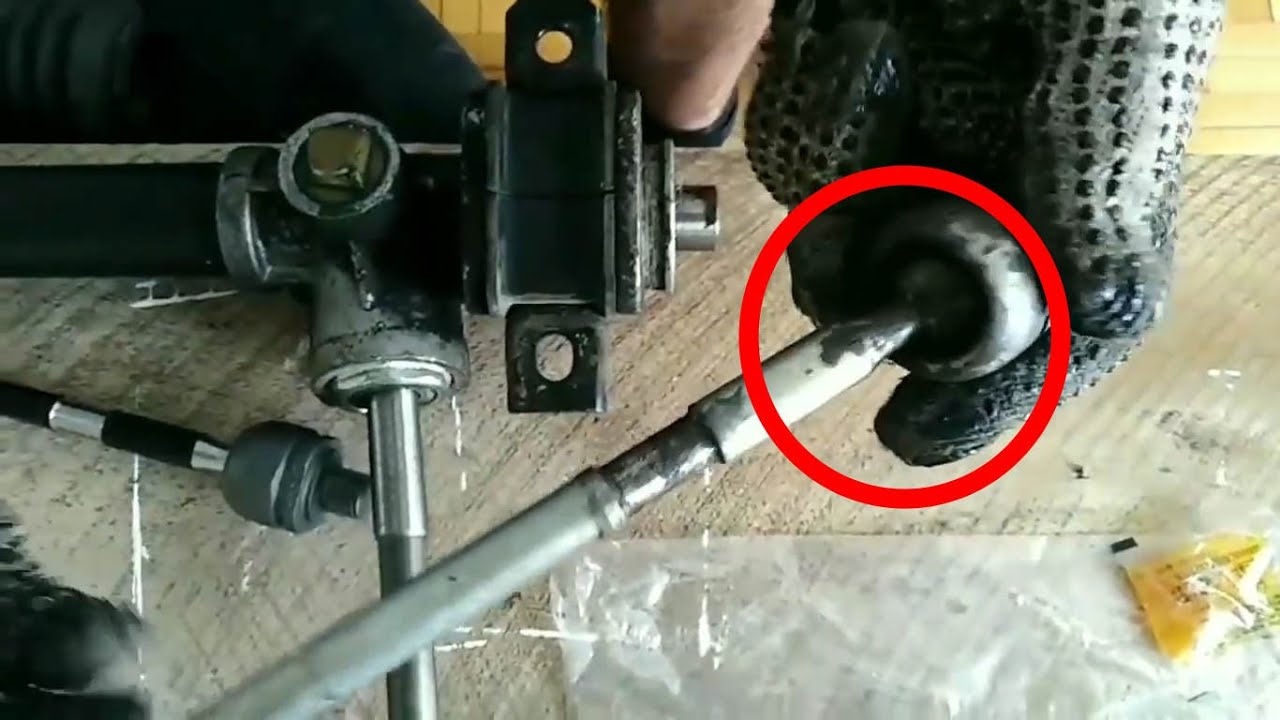 Solución a ruidos y golpes de de dirección - YouTube