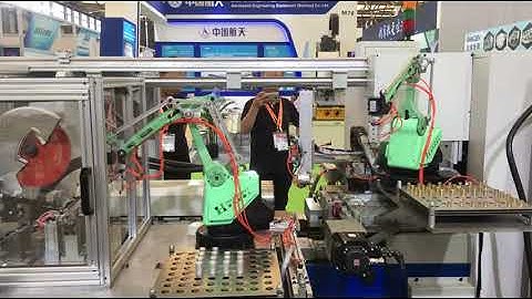 Loading & Unloading Industrial Robots