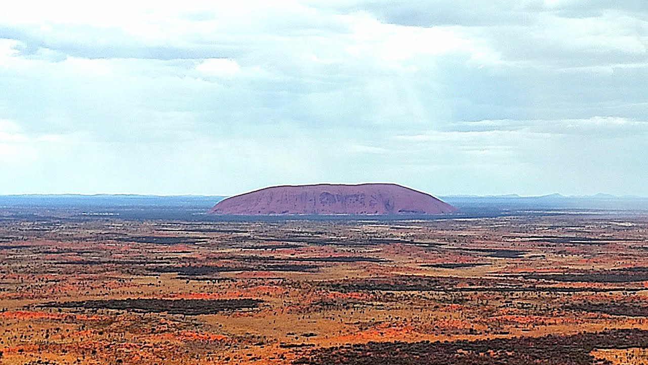 Uluru Rundflug
