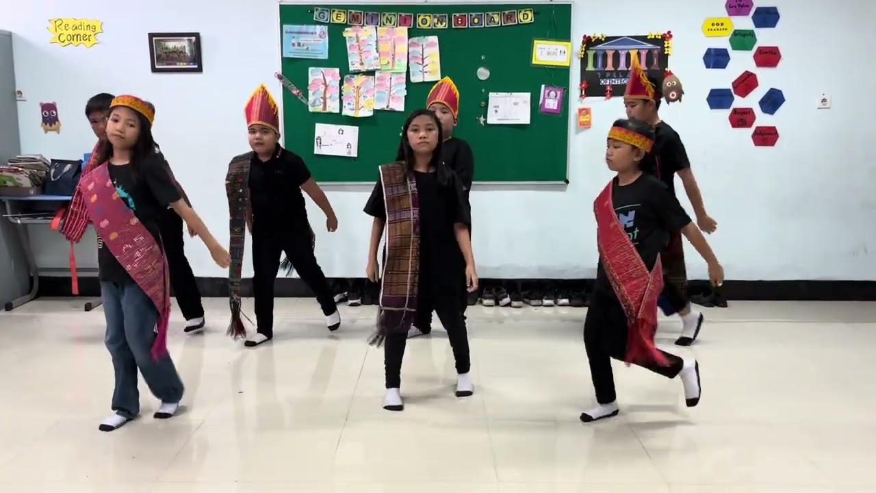 #senitari #senibudaya #gurusenibudaya #kelas4sd 