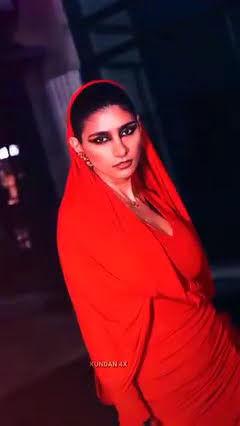 Mia Khalifa x - YouTube