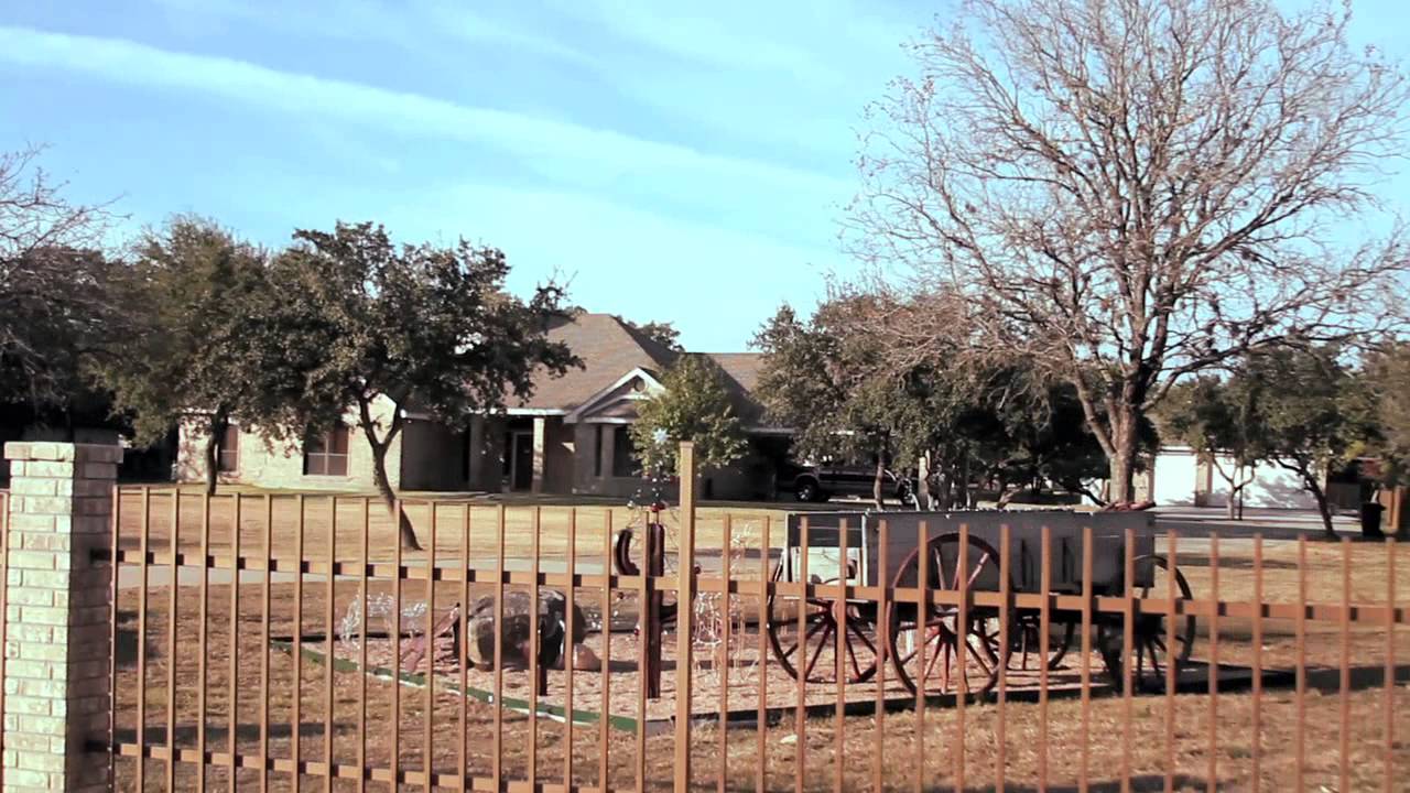 Becker Properties Presents: The Helotes Community