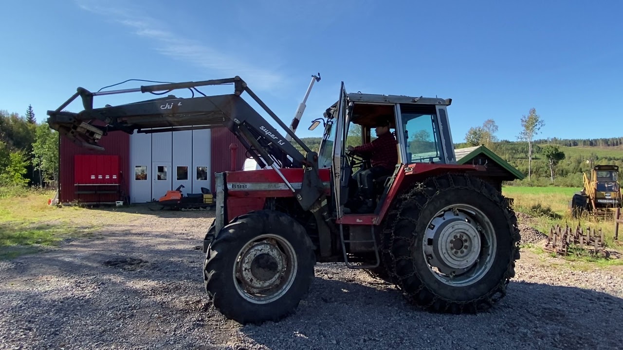 Traktor Massey Ferguson 698