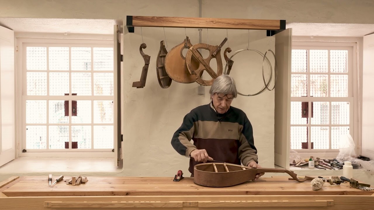 OFICINA DA GUITARRA | Museu do Fado