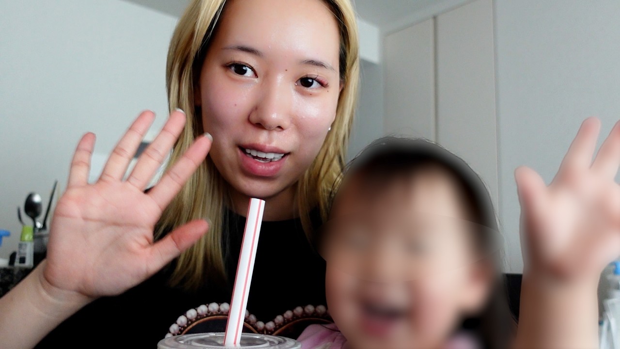 1歳児娘とおしゃべりティータイム。