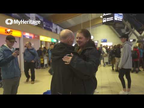 American Woman Reunites with Norwegian Father After 52 Years