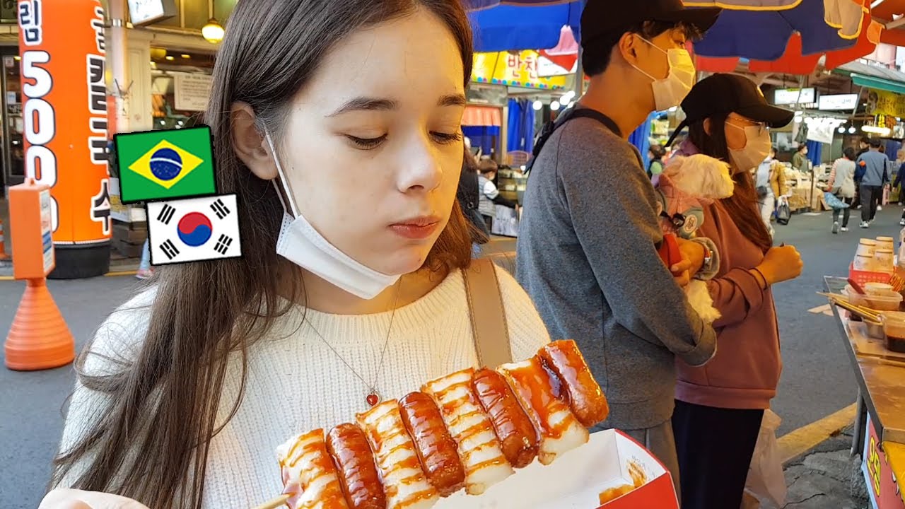 TENTANDO COMER TODAS AS COMIDAS DE RUA DA COREIA | 한국 시장에서 제일 맛있는 음식 찾기 (브라질 여자)
