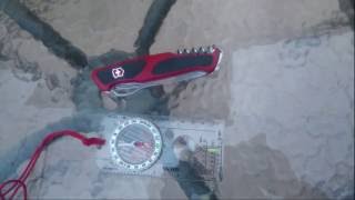Victorinox tweezers compass