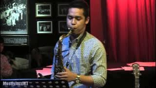 Gerald Situmorang Trio ft. Dennis Junio - Waving @ Mostly Jazz 07/06/14 [HD]