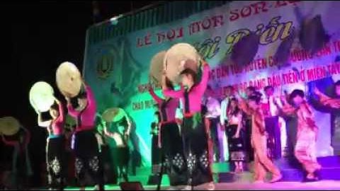 Múa hát: Cây đa cồn chùa, Con Cuông, Nghệ An///Long Hà TV