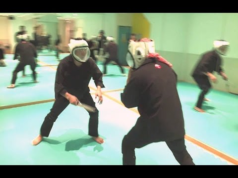 刃物で襲われた時の実戦護身術 実戦護身術 剣 対刃物技法 Youtube 刃物で襲われた時の実戦護身術 実戦護身術 剣 対刃物技法 Youtube