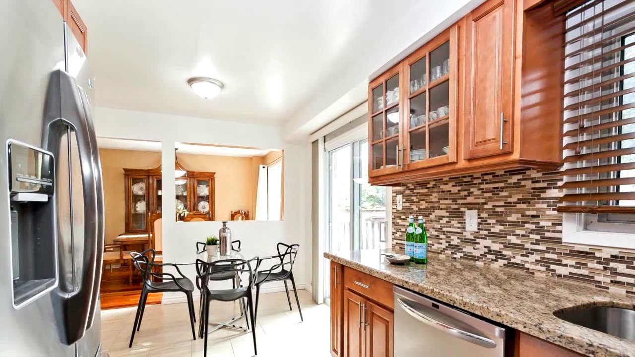 87 Rotherglen Road North, Ajax